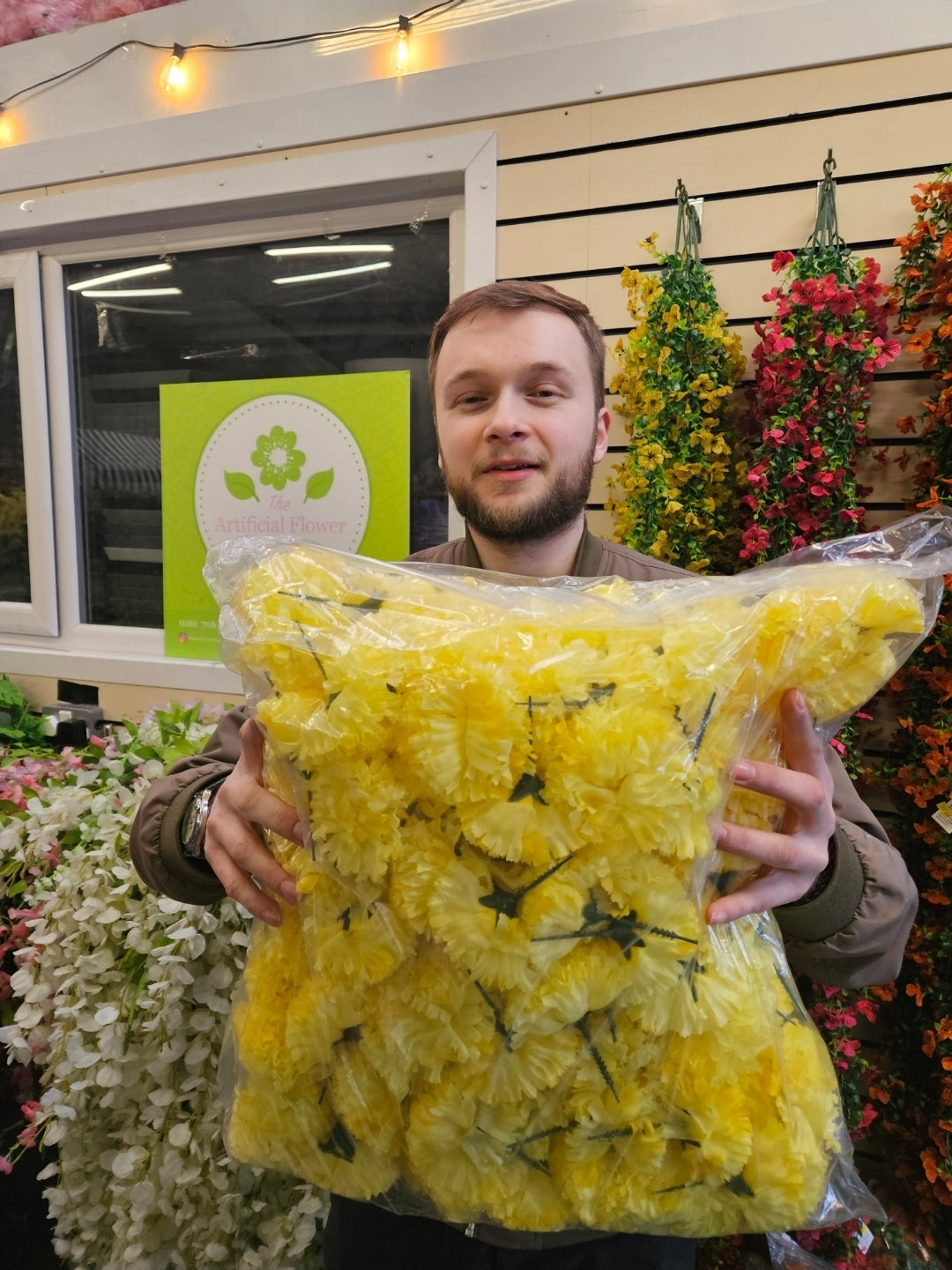 Bag of 144 Yellow Carnation Picks
