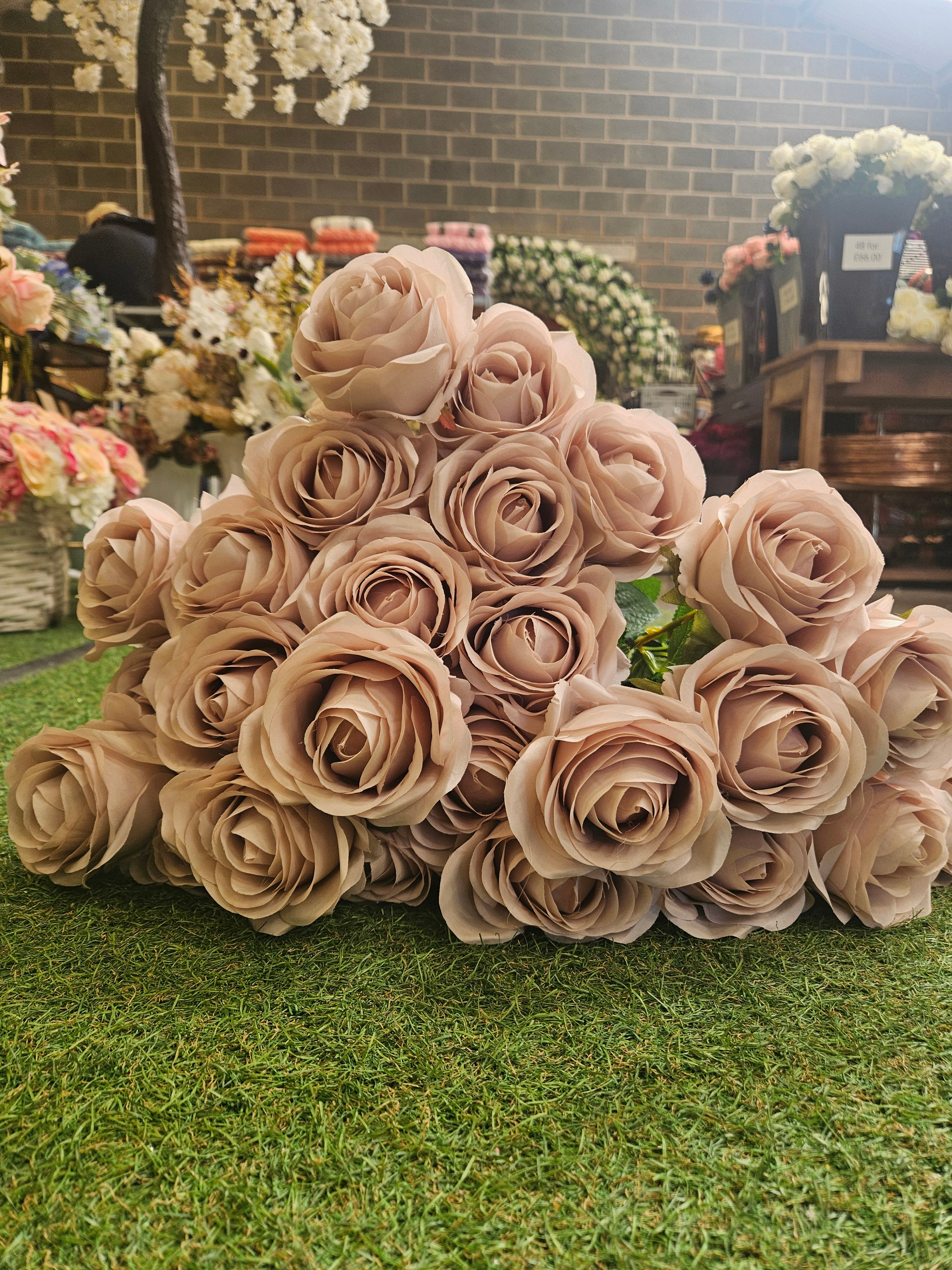 Box of 48 Harper Roses (Mink)