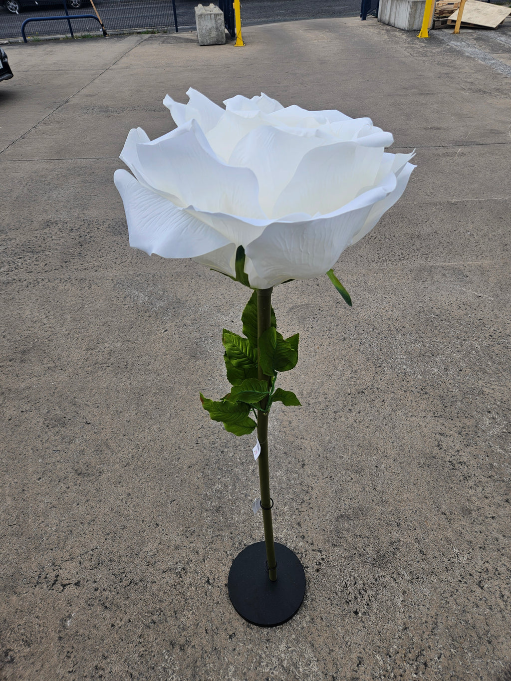Giant XL Ivory Rose (Stand Not Included)