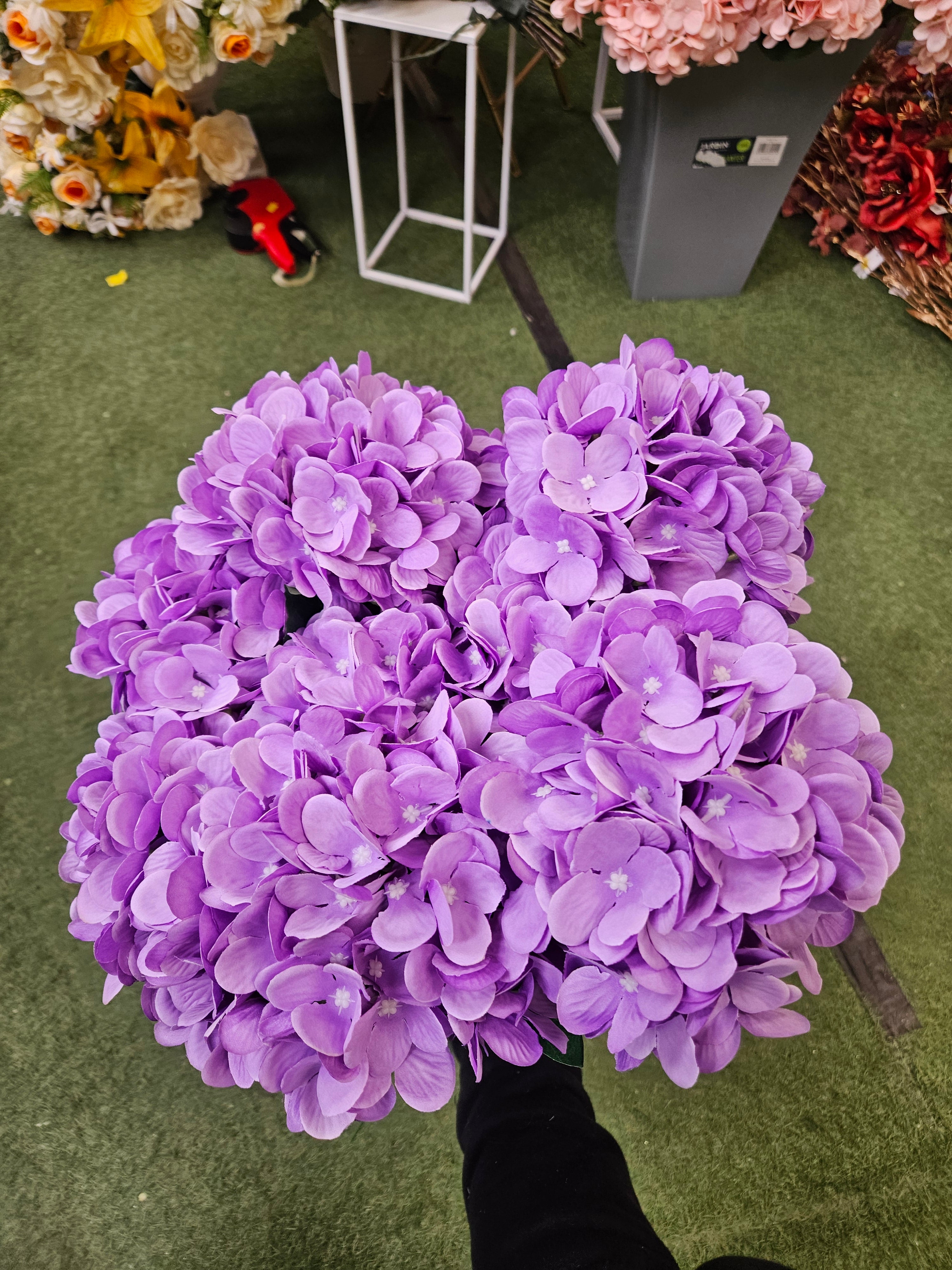 10x Purple Hydrangea Stems