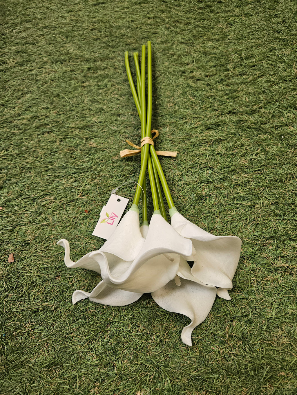 Real Feel Calla Lily Bunch