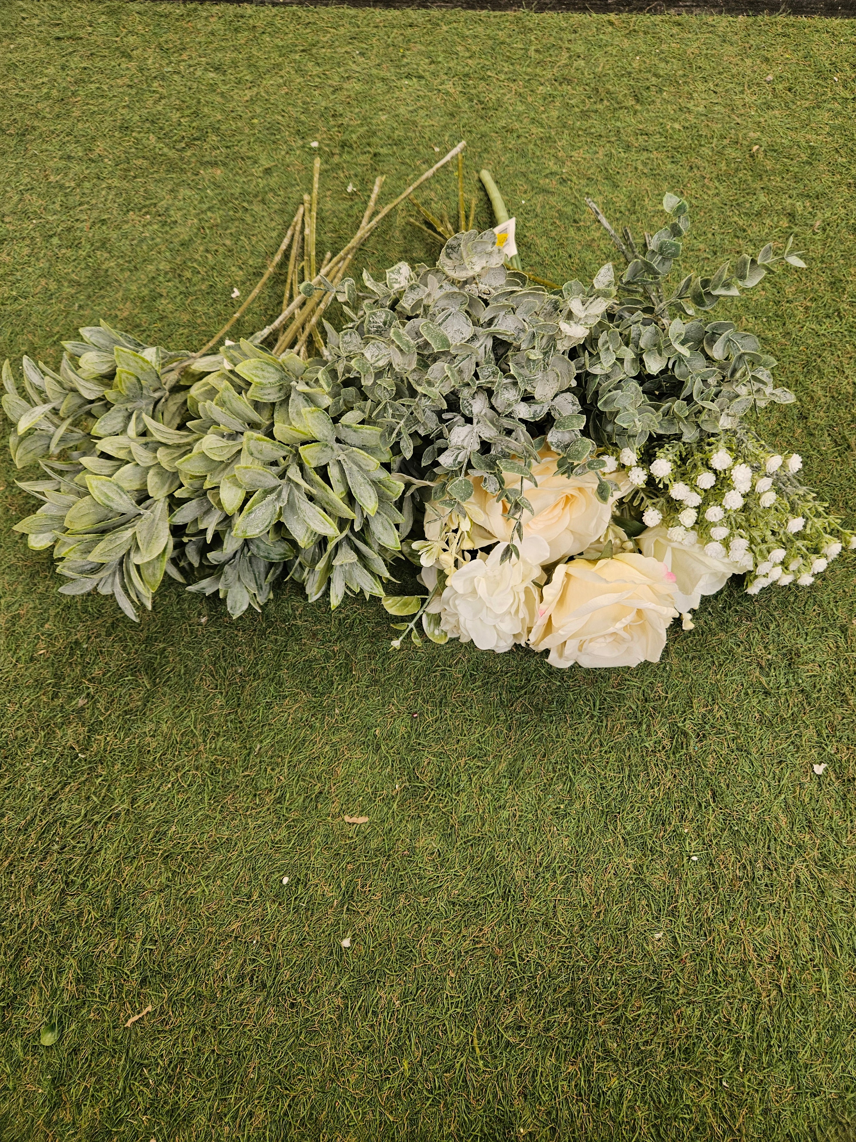 DIY Premium Bridesmaid Bouquet