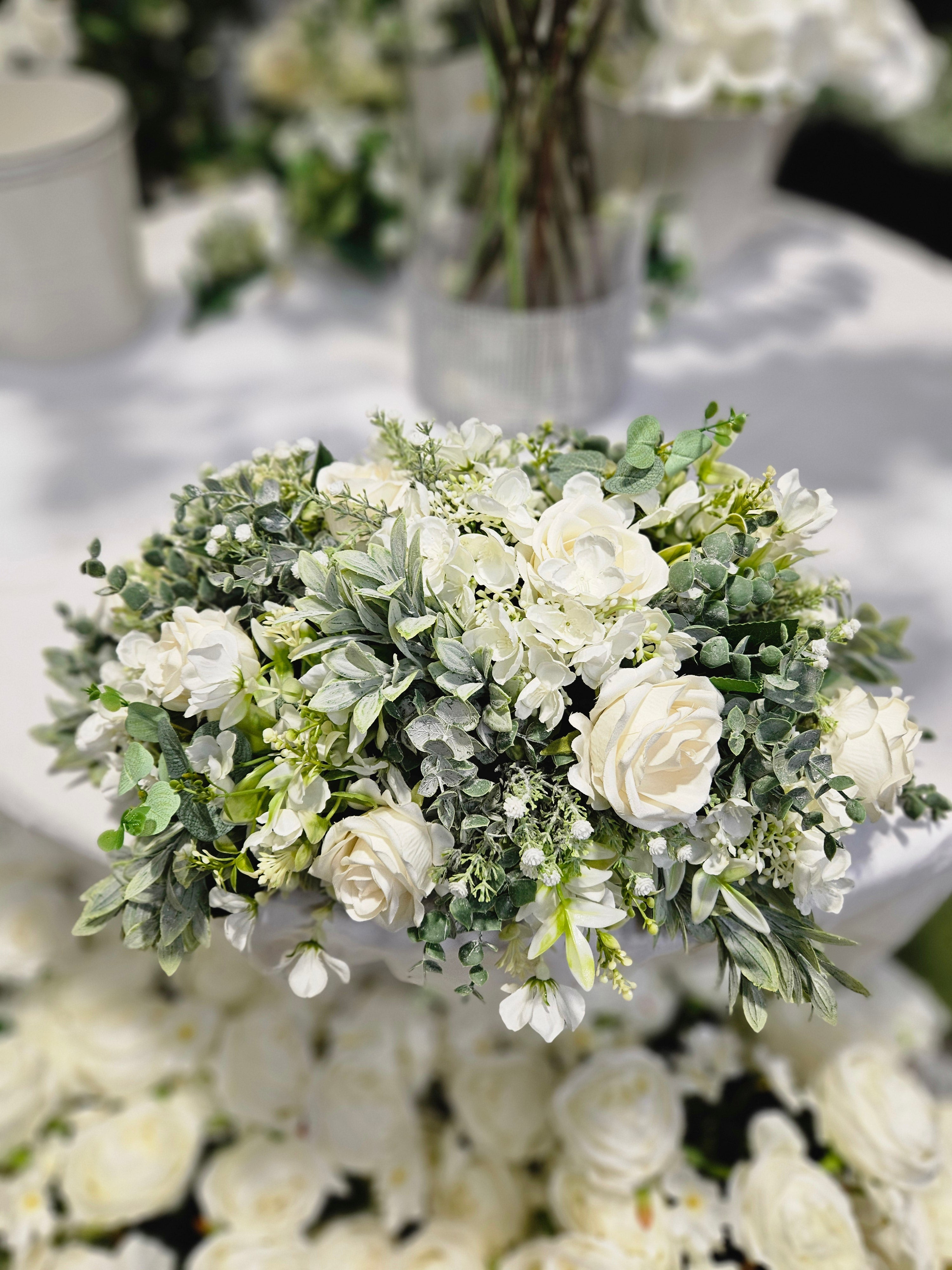 DIY Ivory Table Centrepiece
