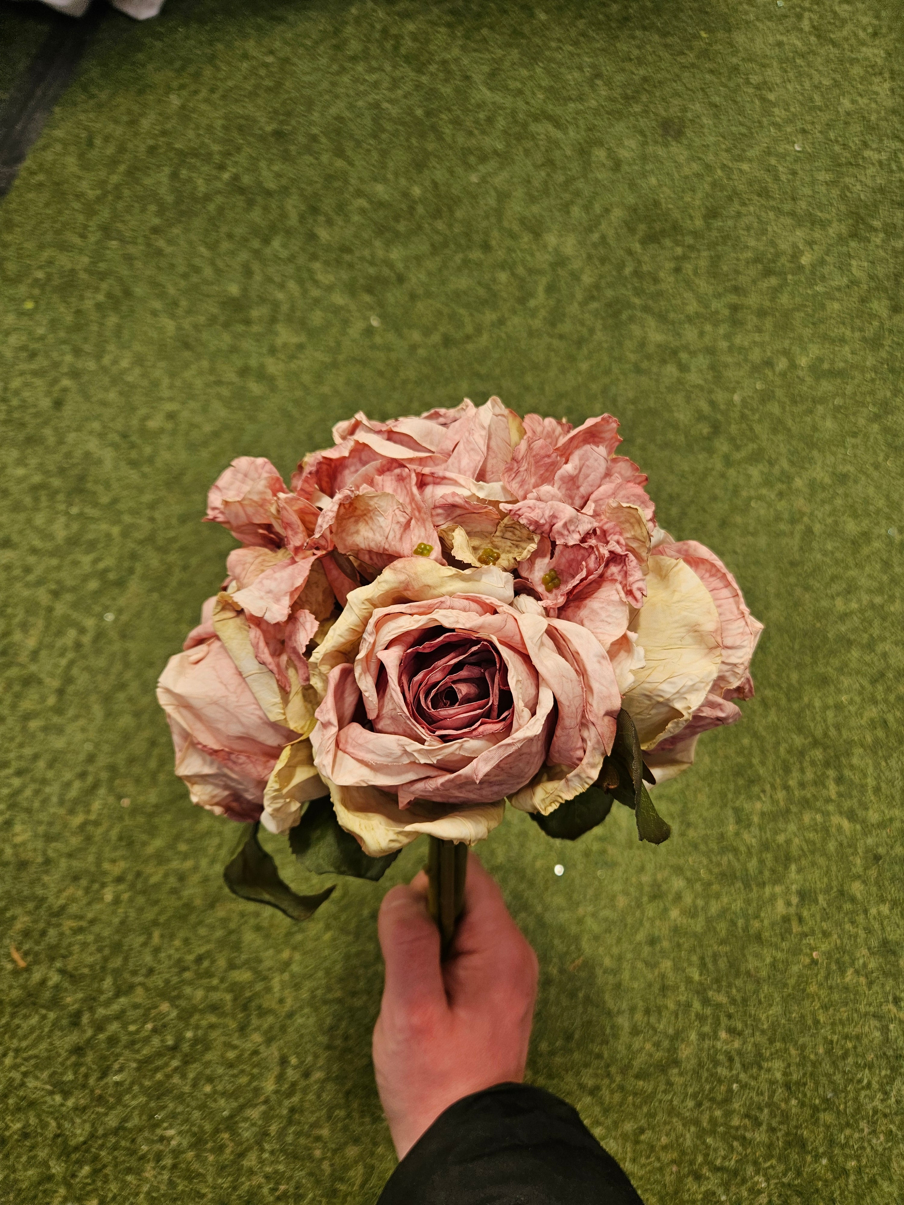 Dry Touch Mauve Bouquet