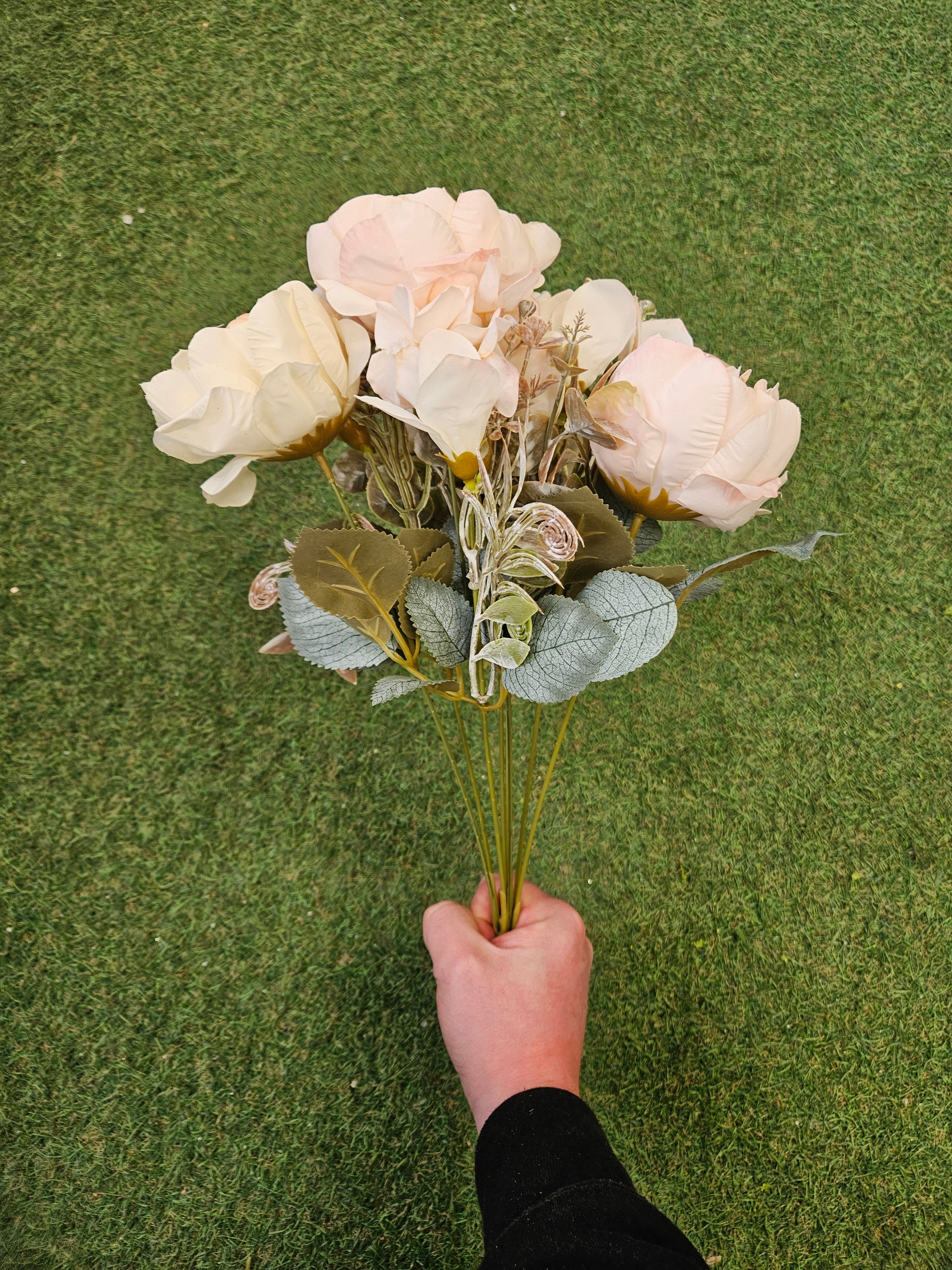 Dry Touch Ivory/Peach Peony Bunch