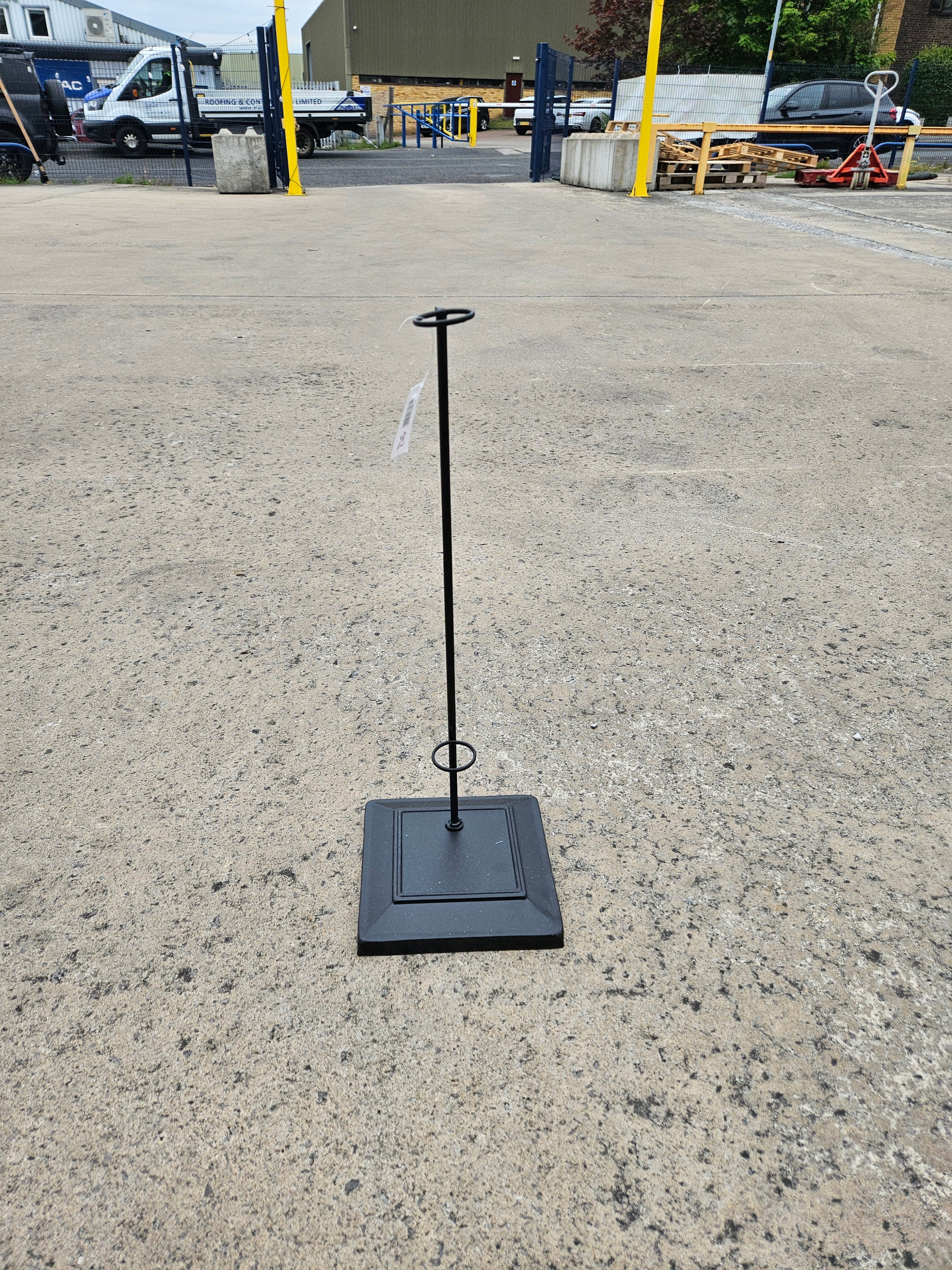 Small Flower Stand