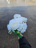 Roses/Hydrangea Bridal Bunch